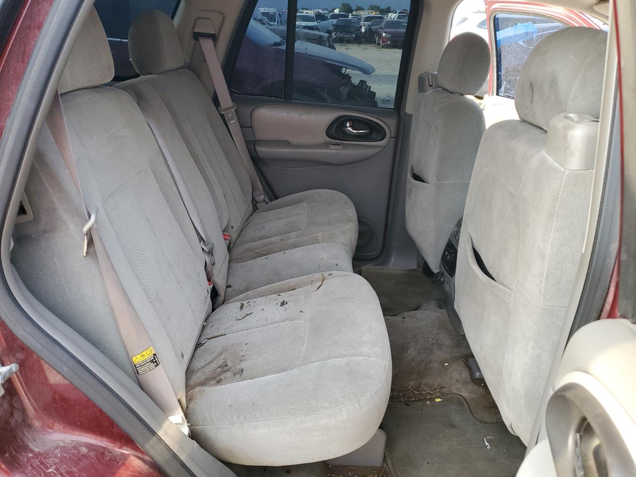 1GNDT13S652353793 2005 Chevrolet Trailblazer Ls