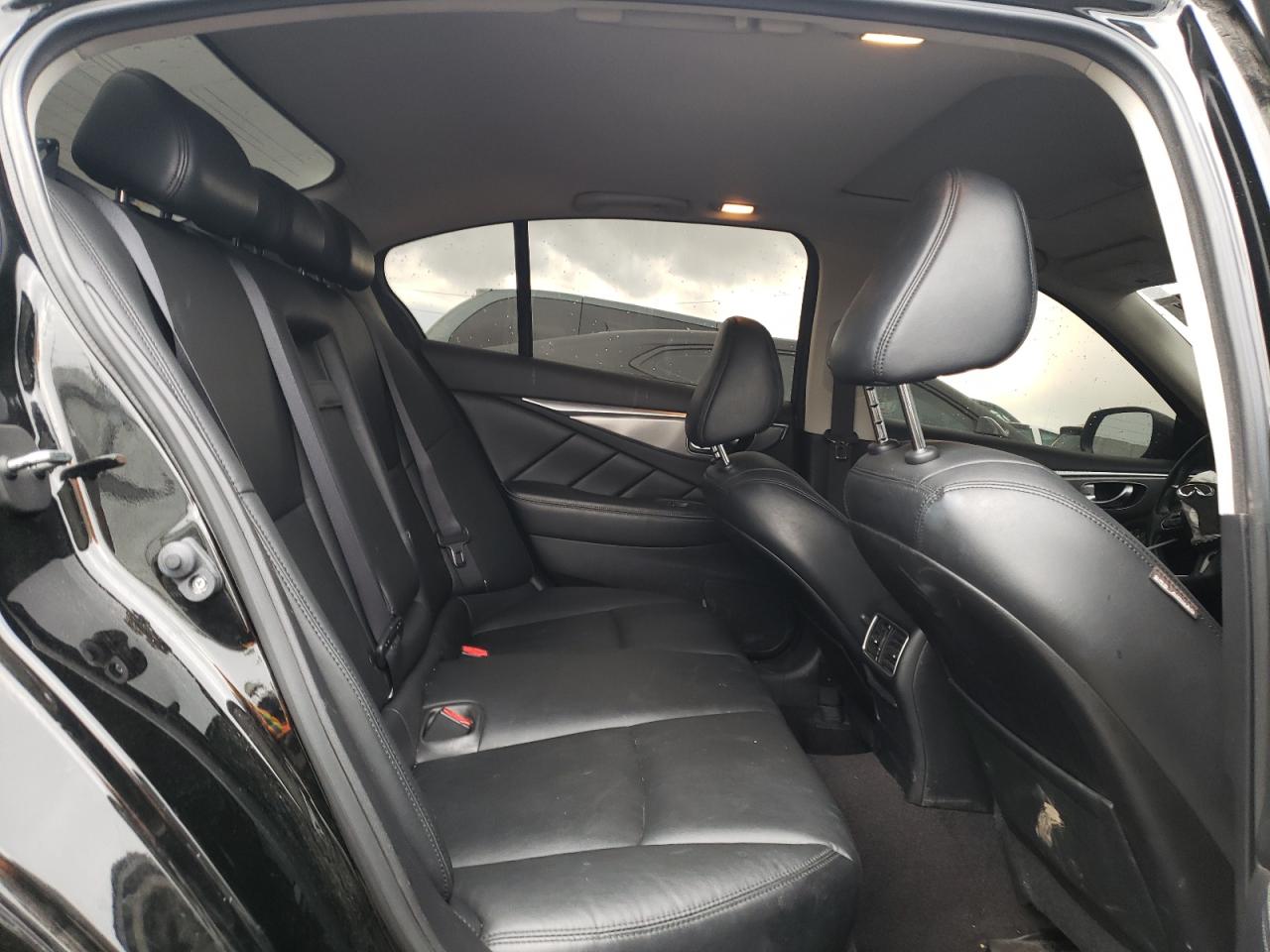 JN1BV7AR7FM398389 2015 Infiniti Q50 Base