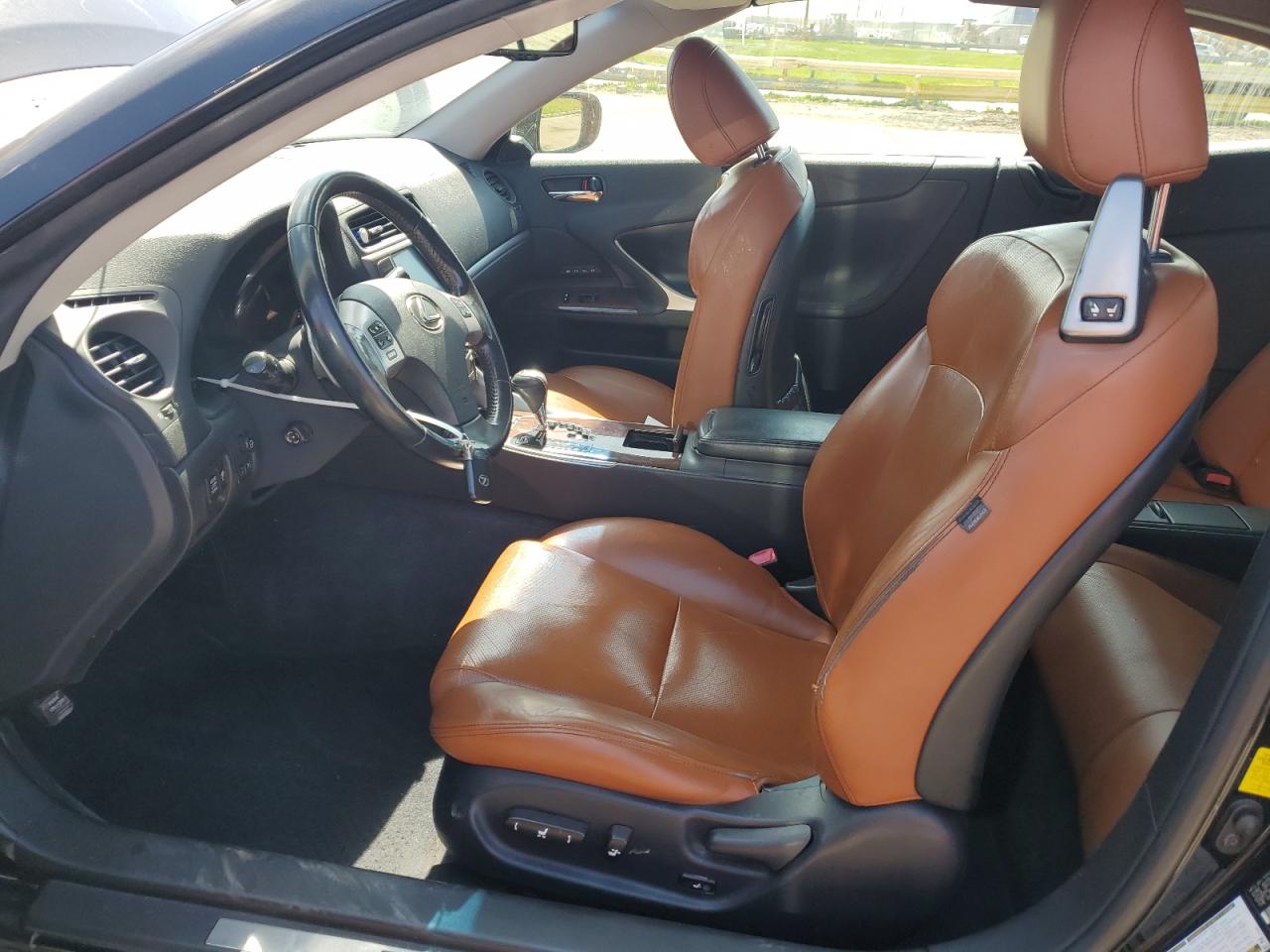 JTHFF2C20C2523835 2012 Lexus Is 250