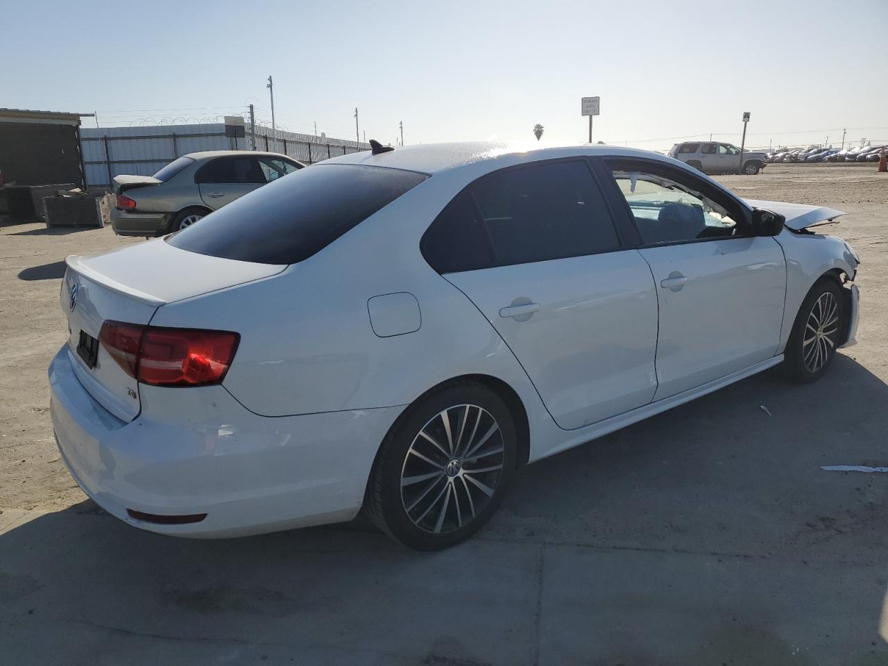 3VWD17AJ1GM351549 2016 Volkswagen Jetta Sport