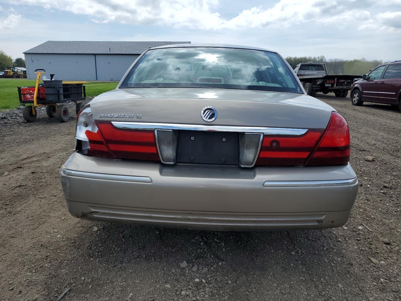 2MEFM74W74X663979 2004 Mercury Grand Marquis Gs