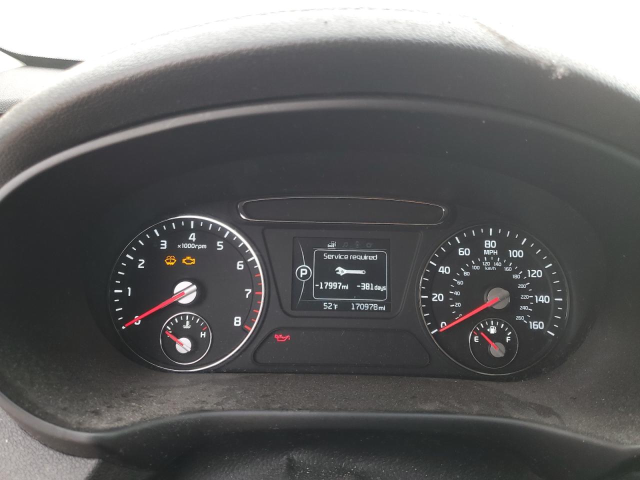 5XYPGDA33GG137321 2016 Kia Sorento Lx