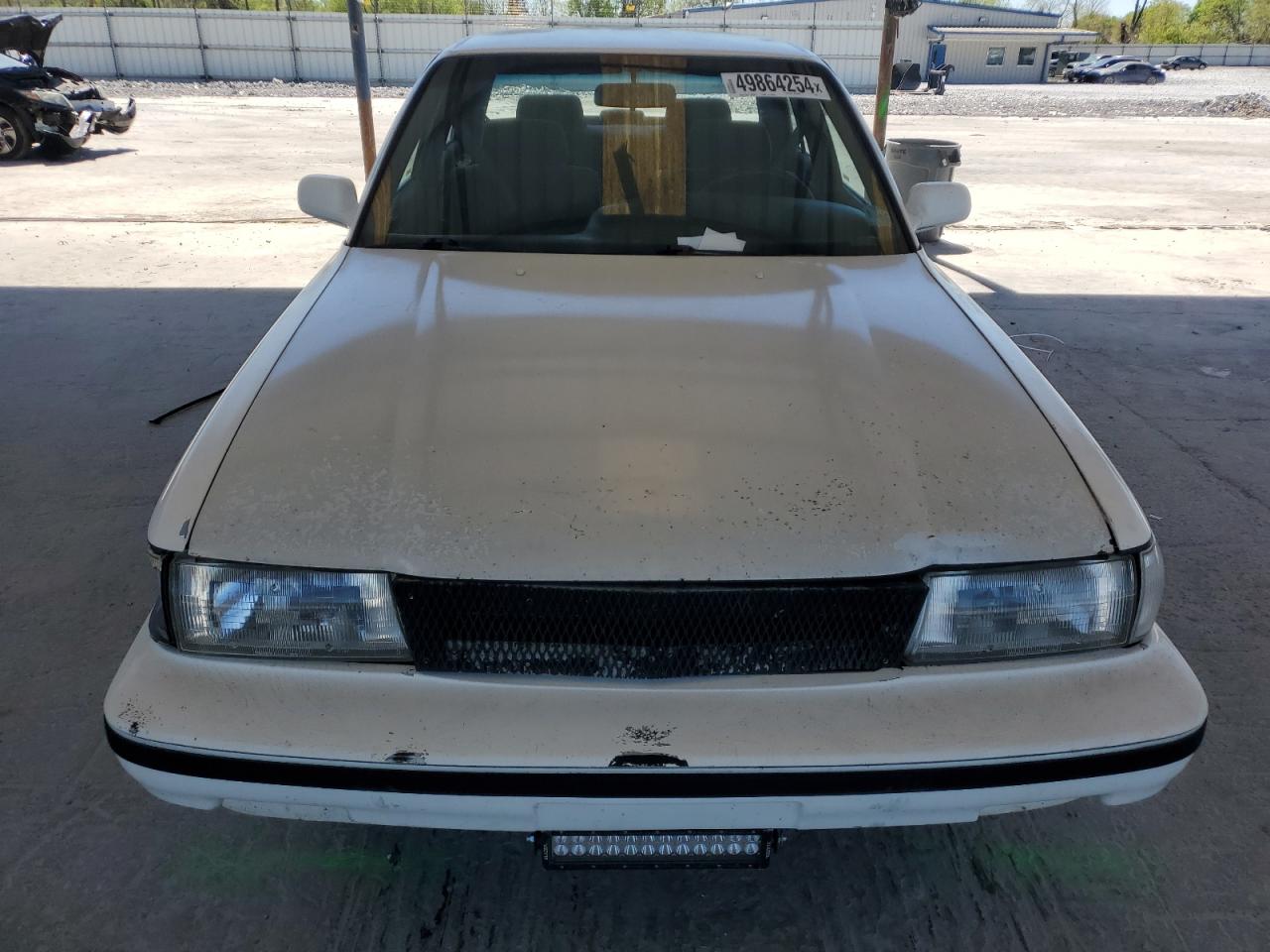 JT2MX83E9K0029592 1989 Toyota Cressida Luxury