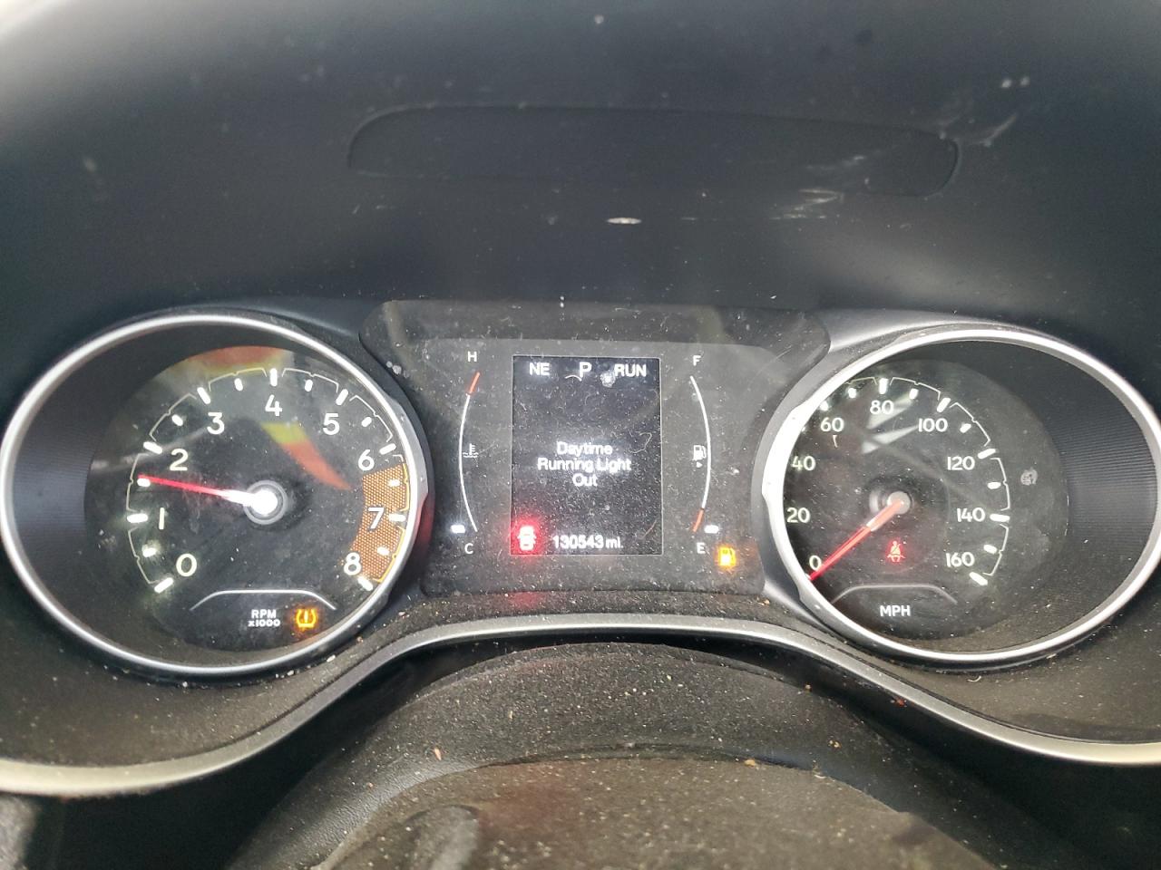 3C4NJCAB7JT125618 2018 Jeep Compass Sport