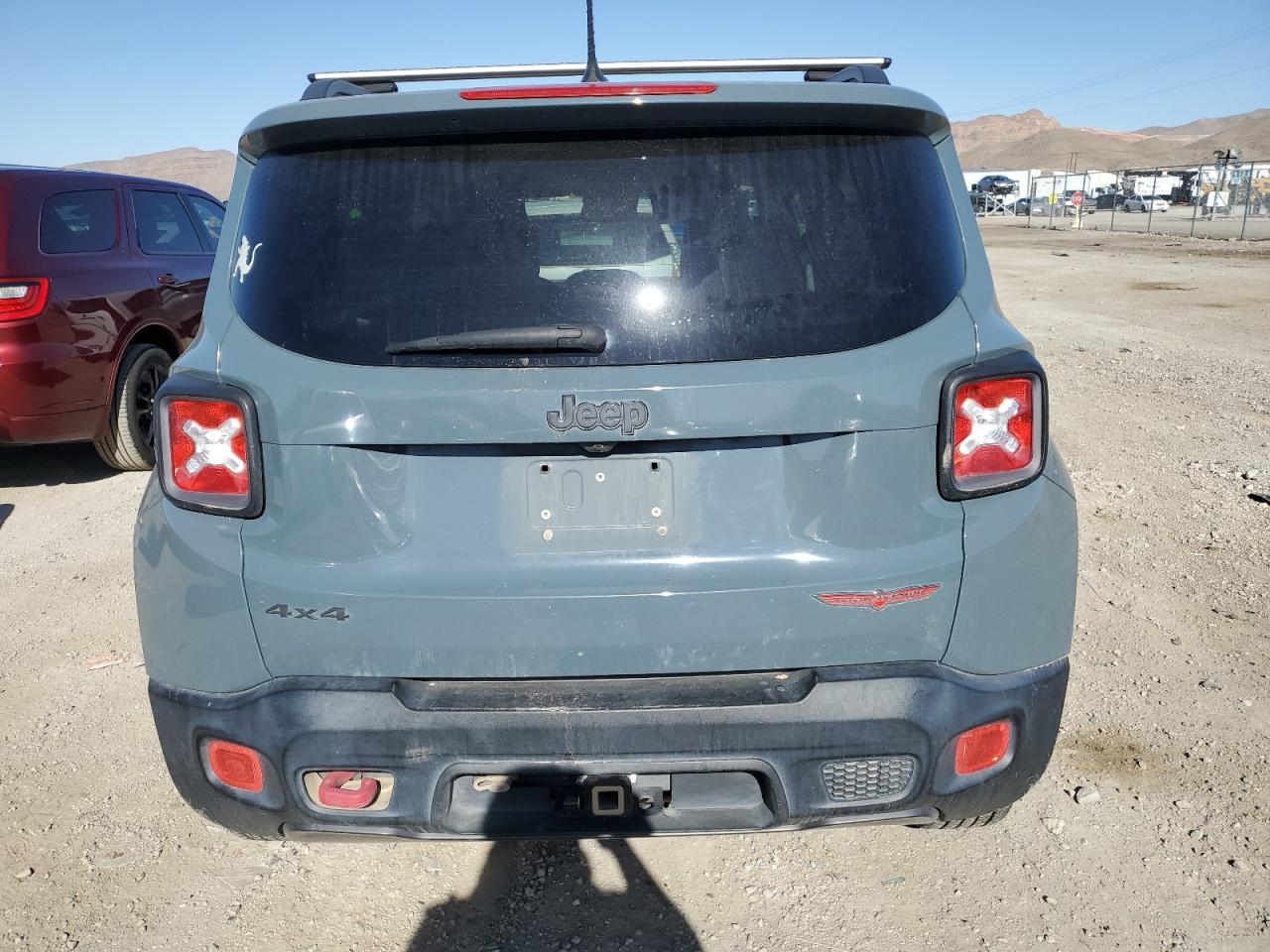 ZACCJBCT7GPC56572 2016 Jeep Renegade Trailhawk