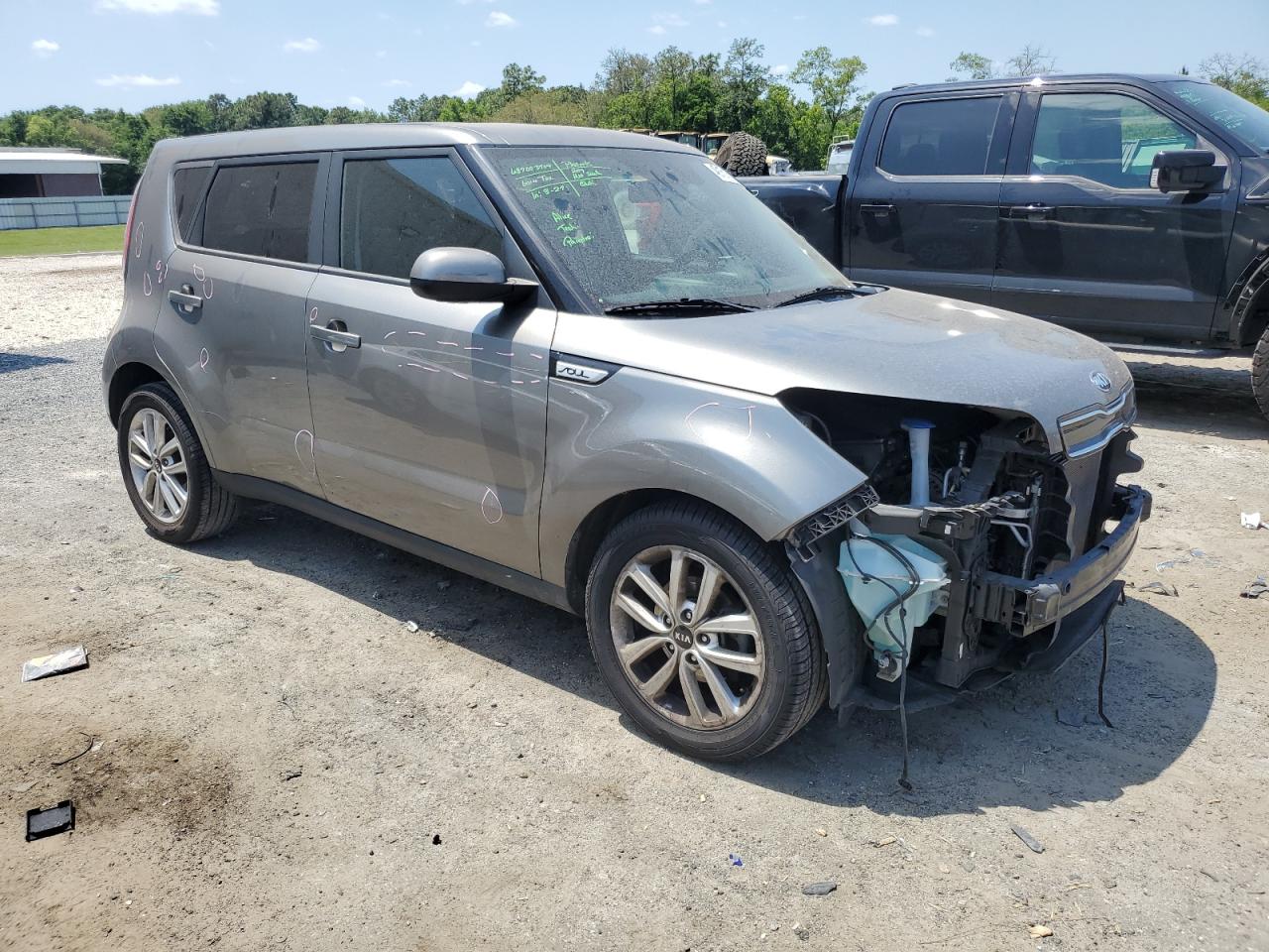 KNDJP3A59K7023900 2019 Kia Soul +