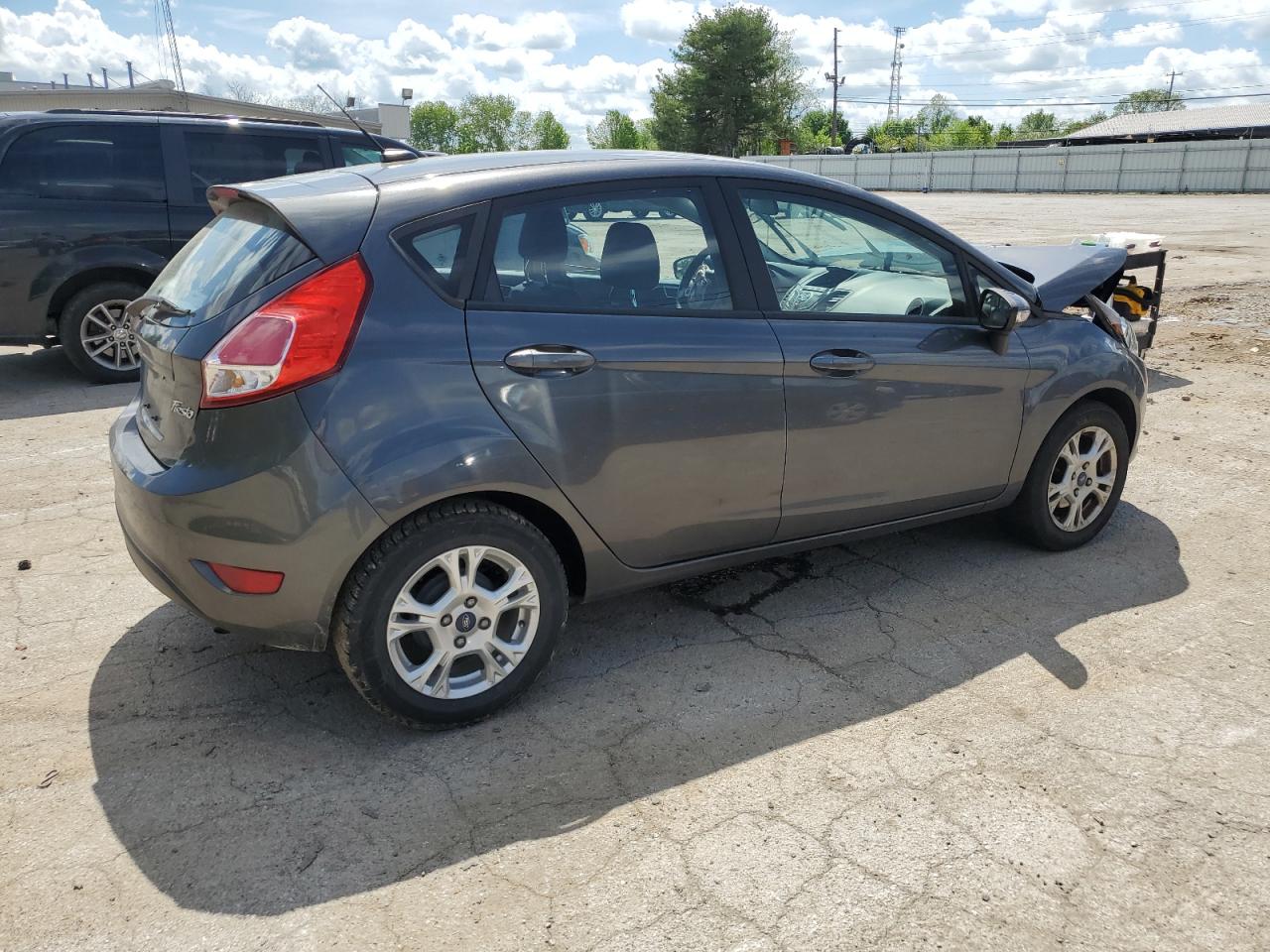 Lot #2582882626 2016 FORD FIESTA SE