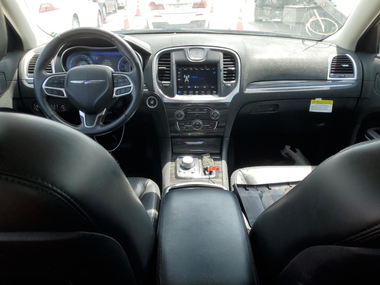 2C3CCAAG6KH668488 2019 Chrysler 300 Touring