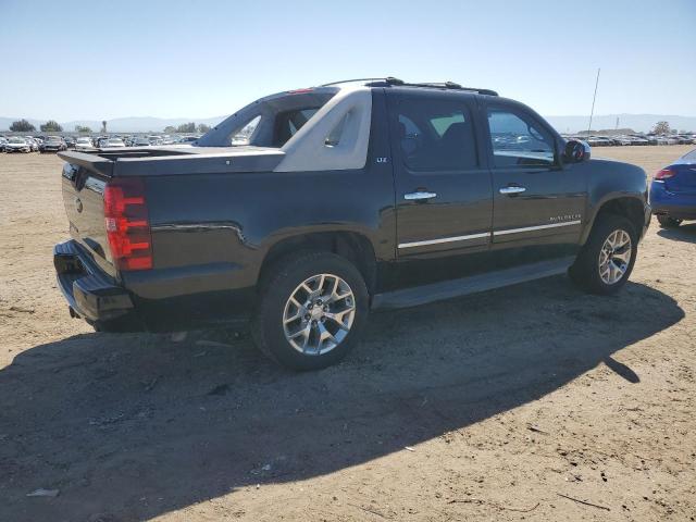 Lot #2457025548 2011 CHEVROLET AVALANCHE salvage car