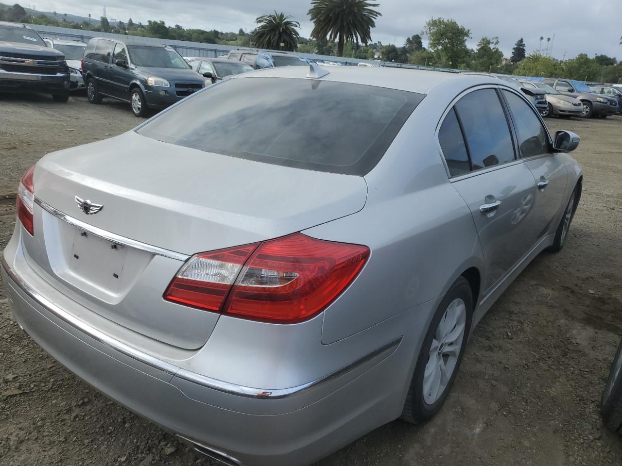 KMHGC4DD3CU196082 2012 Hyundai Genesis 3.8L