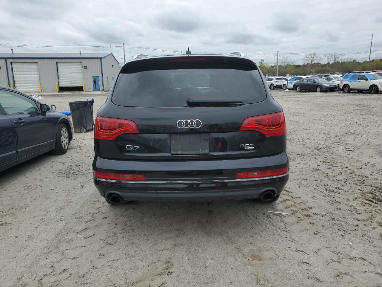 2015 Audi Q7 Premium Plus vin: WA1LGBFE8FD012075