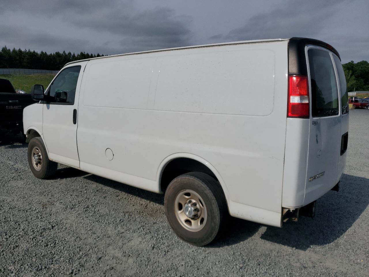 1GCWGAFP9K1172010 2019 Chevrolet Express G2500