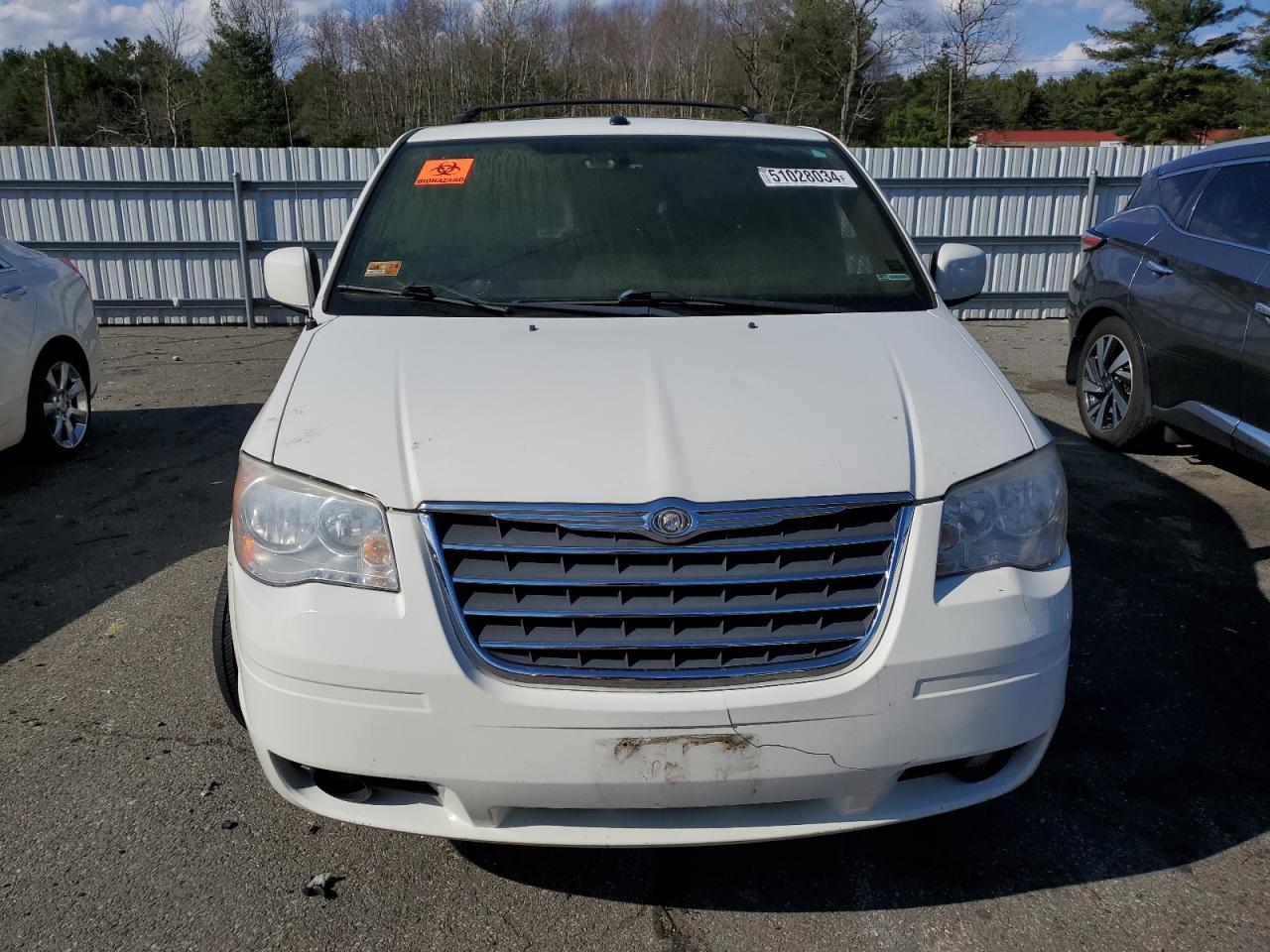 2A4RR5DX8AR201017 2010 Chrysler Town & Country Touring