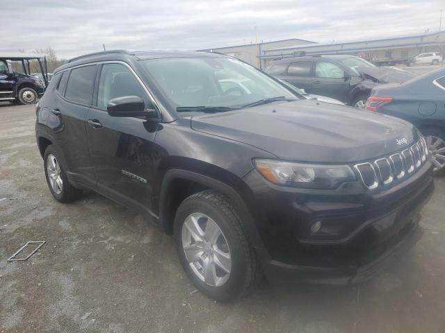 VIN 3C4NJDBB1NT165235 2022 Jeep Compass, Latitude no.4