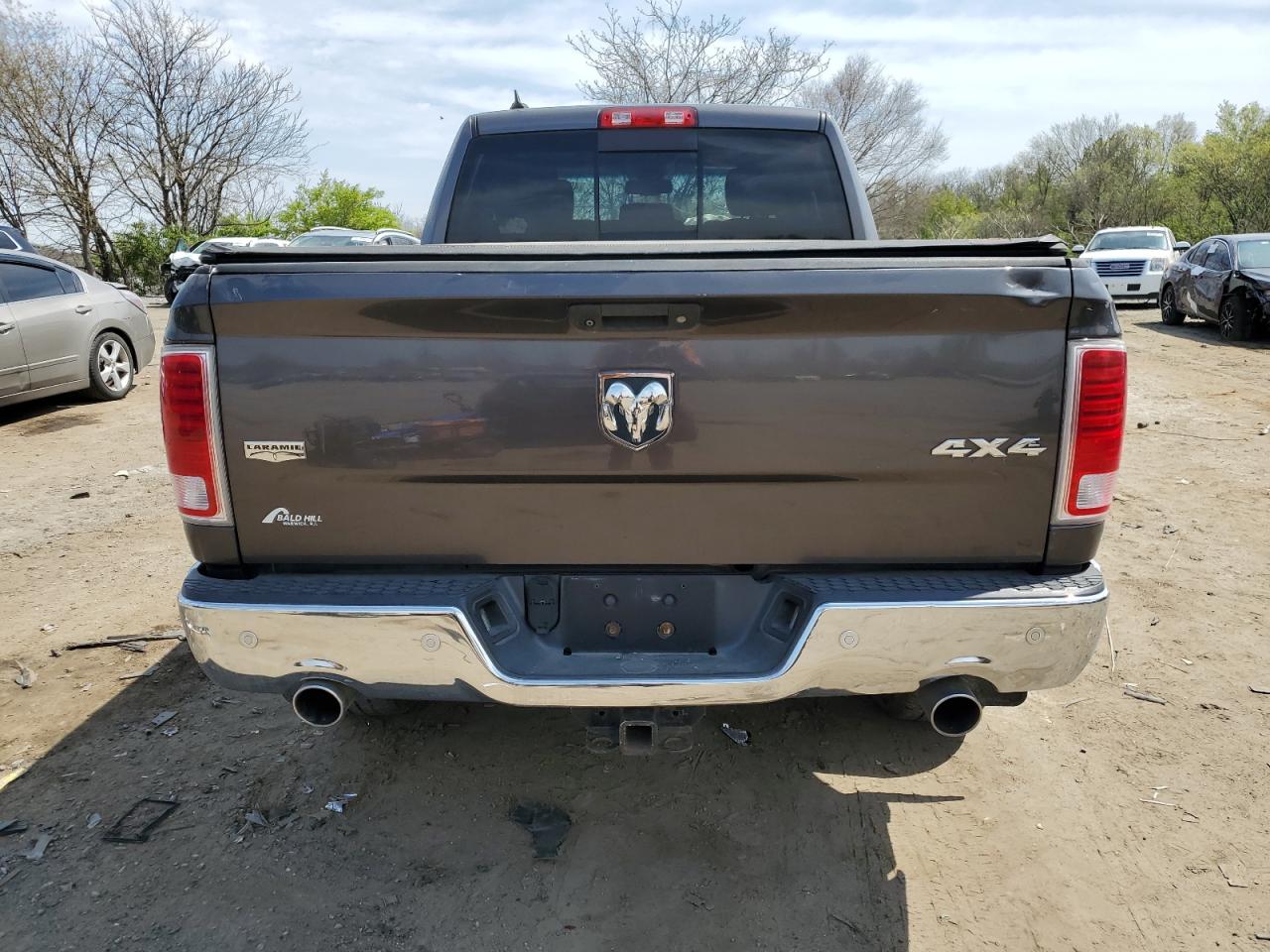 1C6RR7JM3ES303073 2014 Ram 1500 Laramie