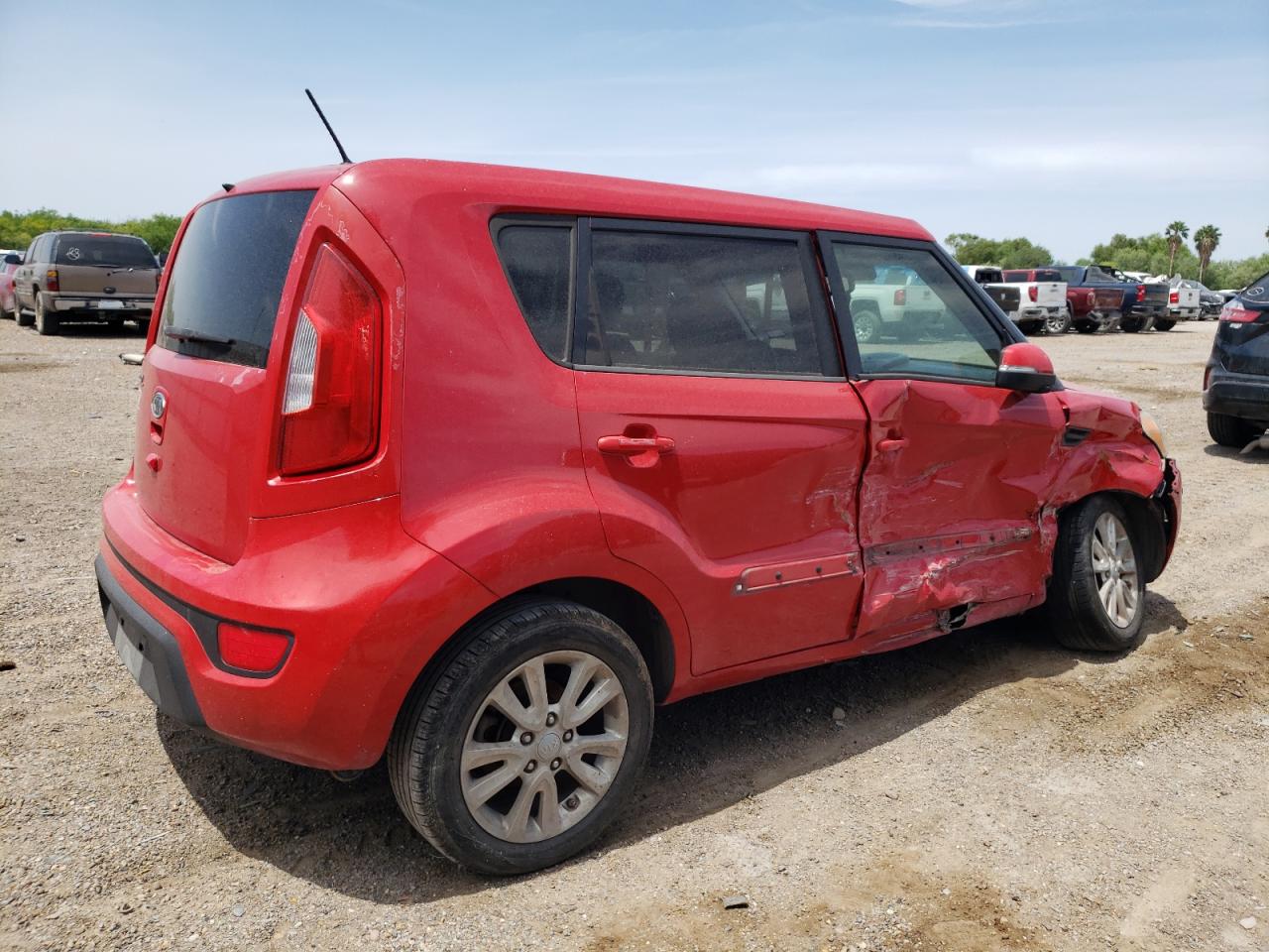 KNDJT2A69C7366299 2012 Kia Soul +