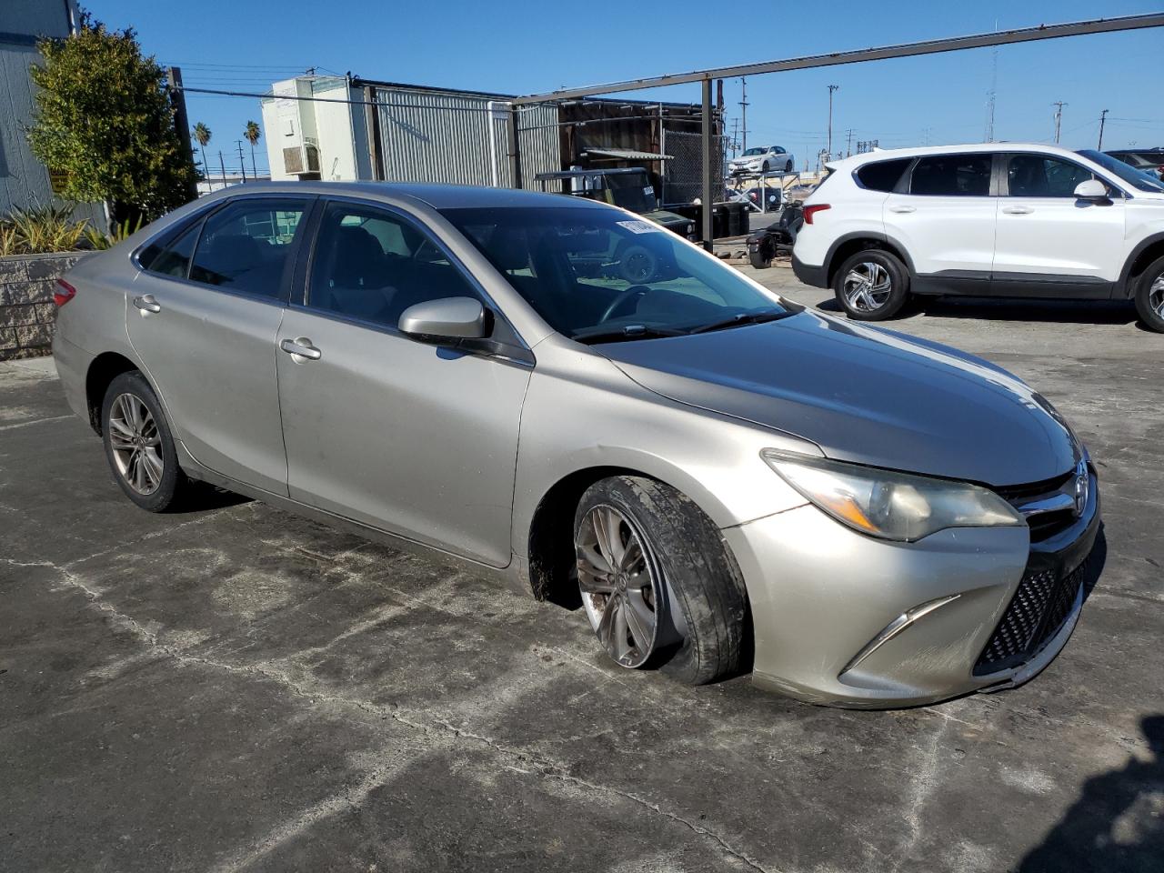 Lot #2493901248 2015 TOYOTA CAMRY LE