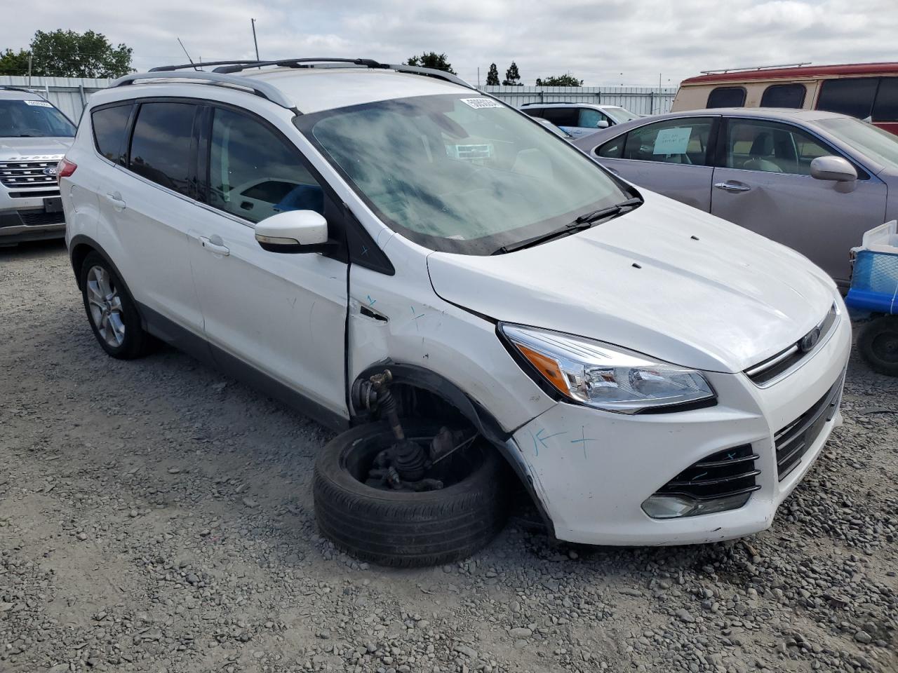 1FMCU0J97EUC68778 2014 Ford Escape Titanium