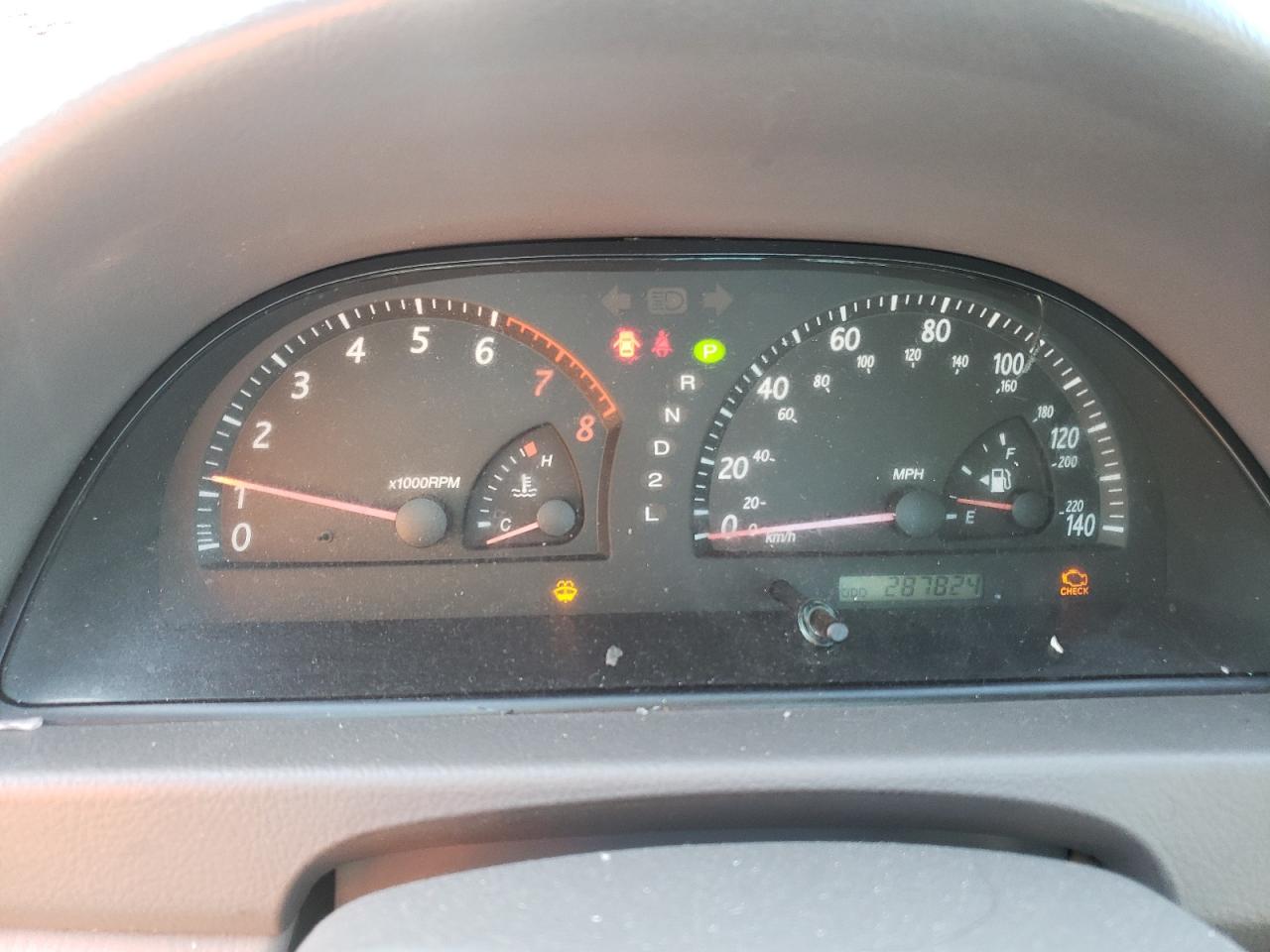 4T1BE32K34U880874 2004 Toyota Camry Le