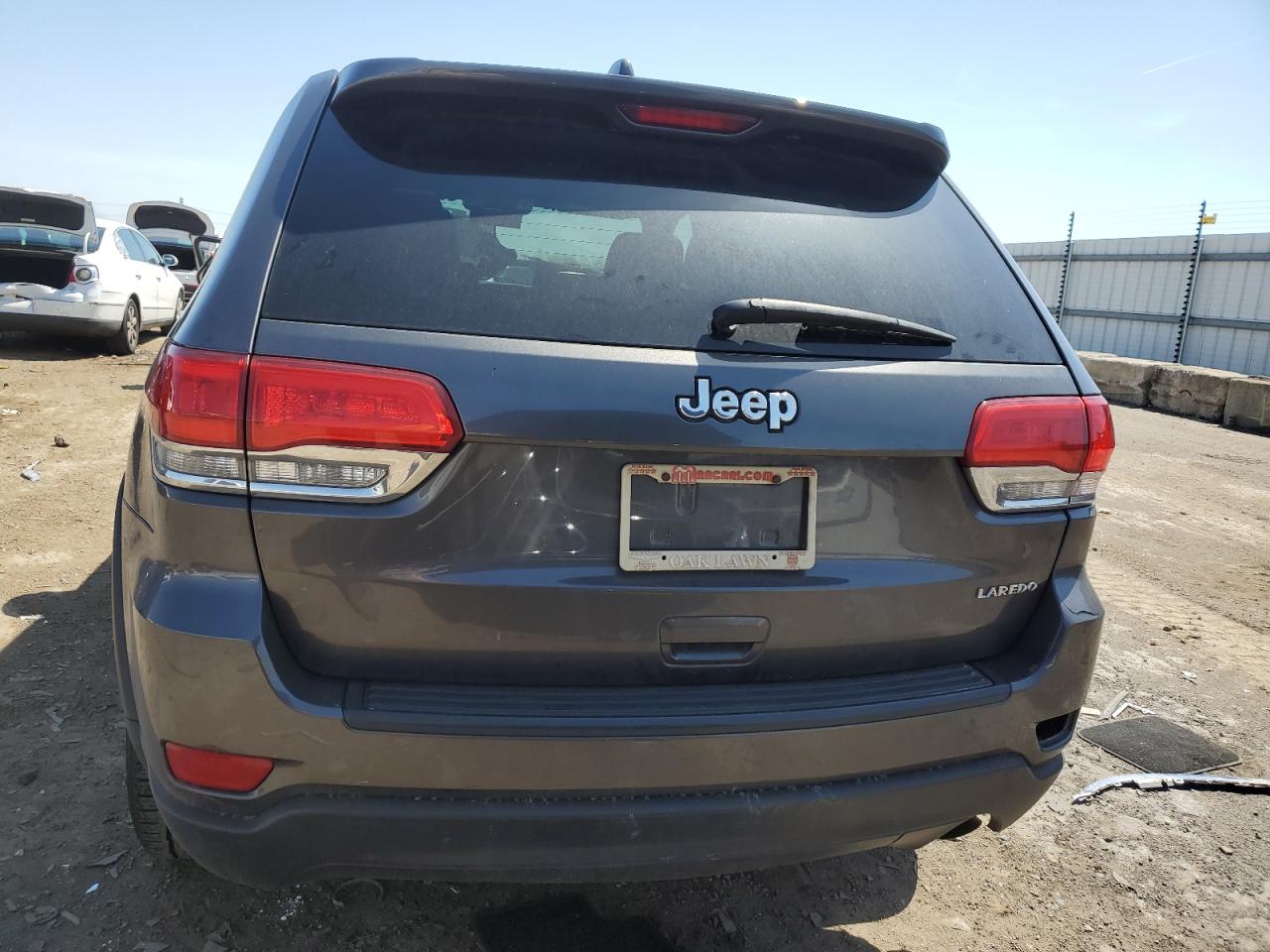 1C4RJEAG8EC364573 2014 Jeep Grand Cherokee Laredo