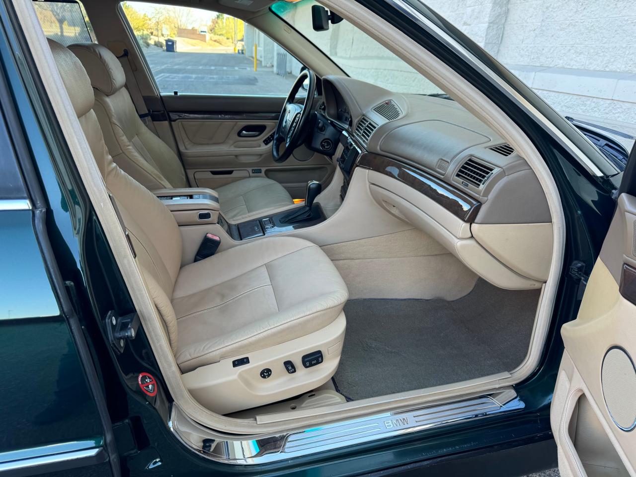wbagj0347ydd73891 WBAGJ0347YDD73891 2000 BMW 750 Il
