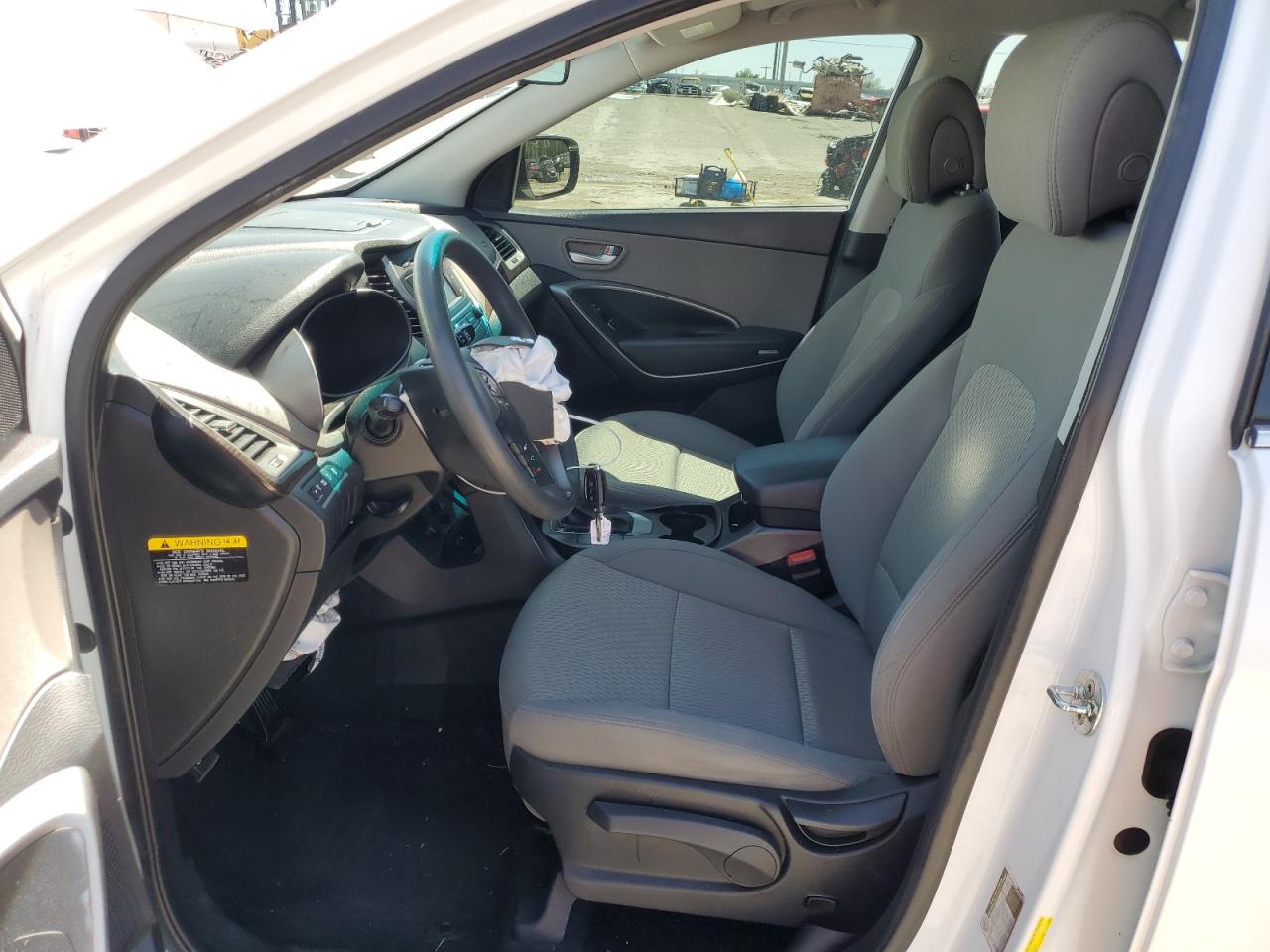 5NMZT3LB3JH081557 2018 Hyundai Santa Fe Sport