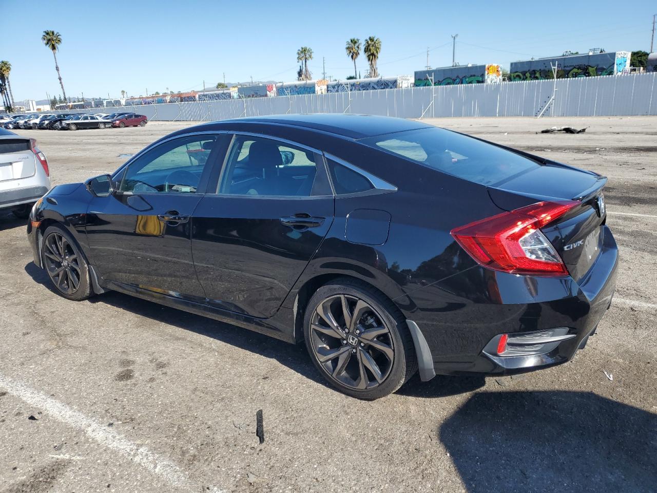 2HGFC2F81KH521335 2019 Honda Civic Sport