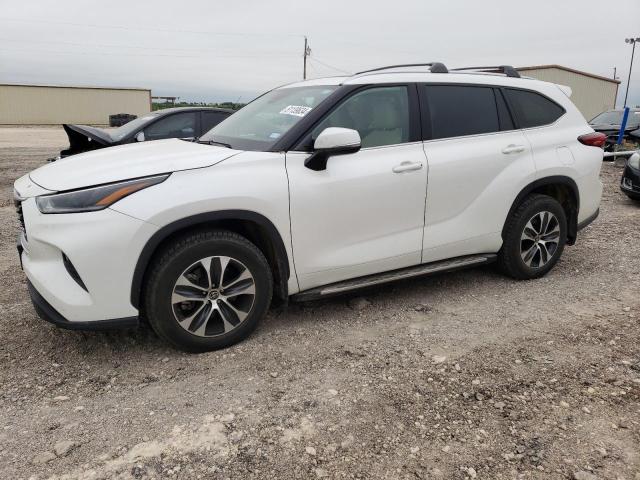 2021 Toyota Highlander Xle VIN: 5TDGZRBHXMS117468 Lot: 51139634