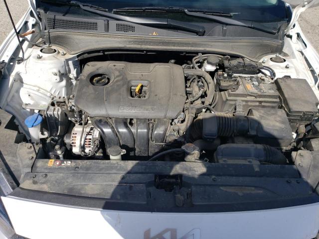 3KPF24AD8PE560976 Kia Forte LX 11