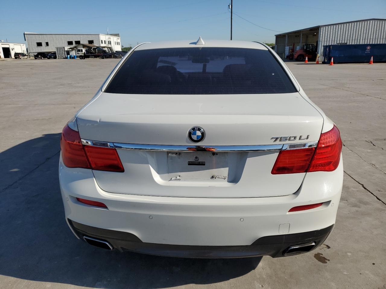 WBAKC8C59BC433773 2011 BMW 750 Lxi