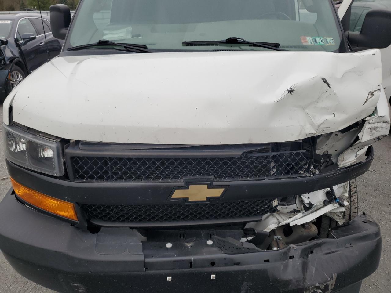 1GCWGAFP6L1176436 2020 Chevrolet Express G2500