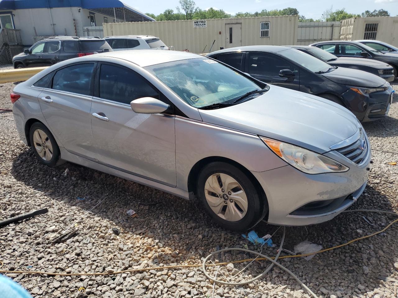 5NPEB4AC2EH820221 2014 Hyundai Sonata Gls