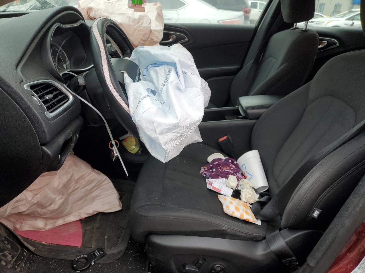 1C3CCCAB5GN140519 2016 Chrysler 200 Limited