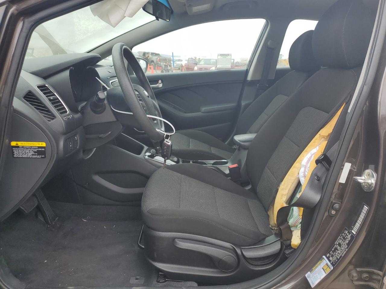 3KPFK4A76JE227306 2018 Kia Forte Lx