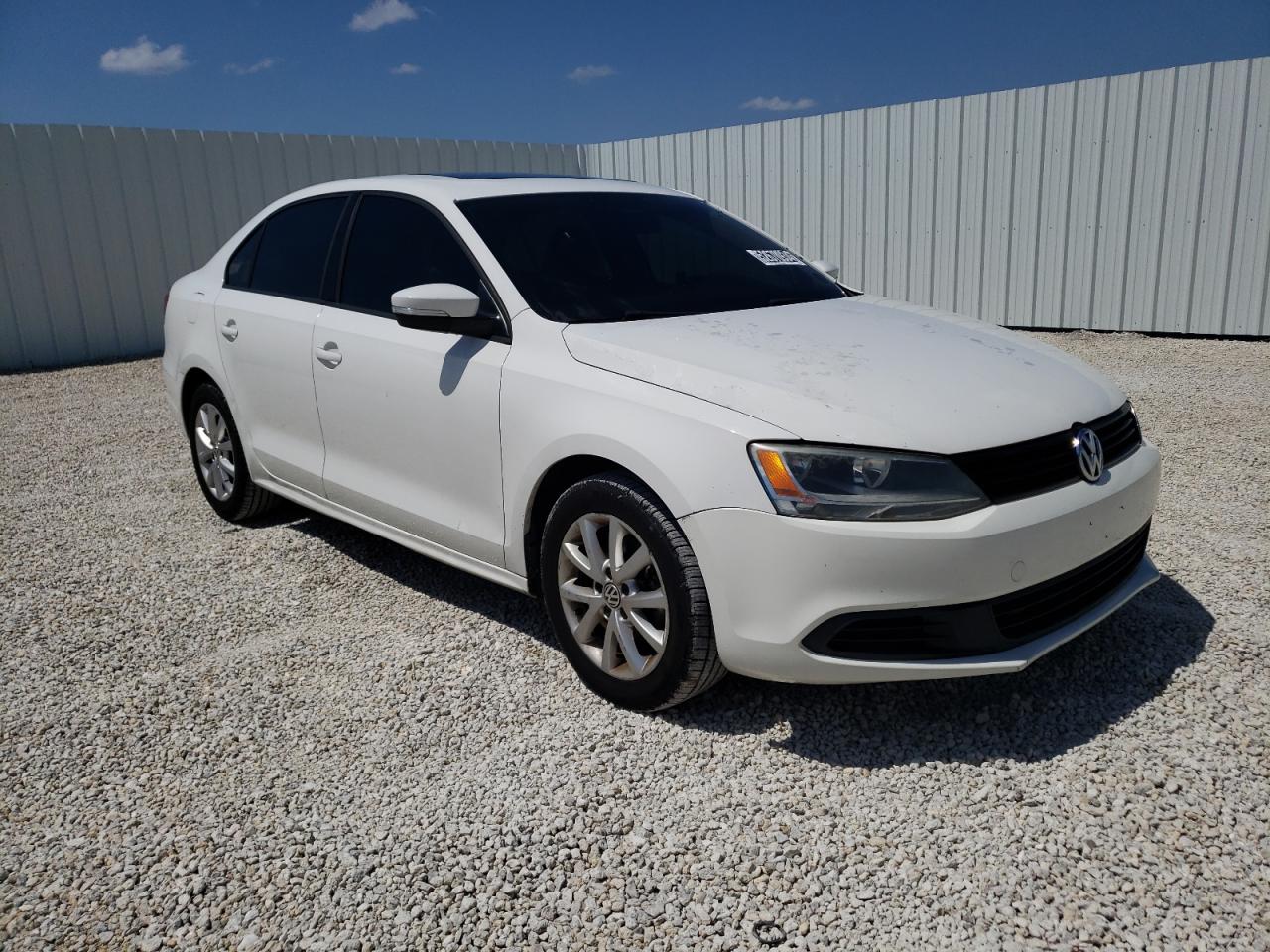 3VWDZ7AJ2BM316794 2011 Volkswagen Jetta Se