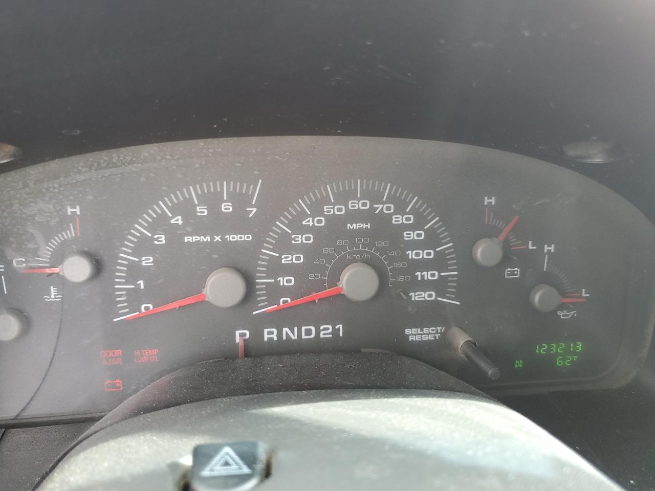 1FMPU16L43LB75280 2003 Ford Expedition Xlt