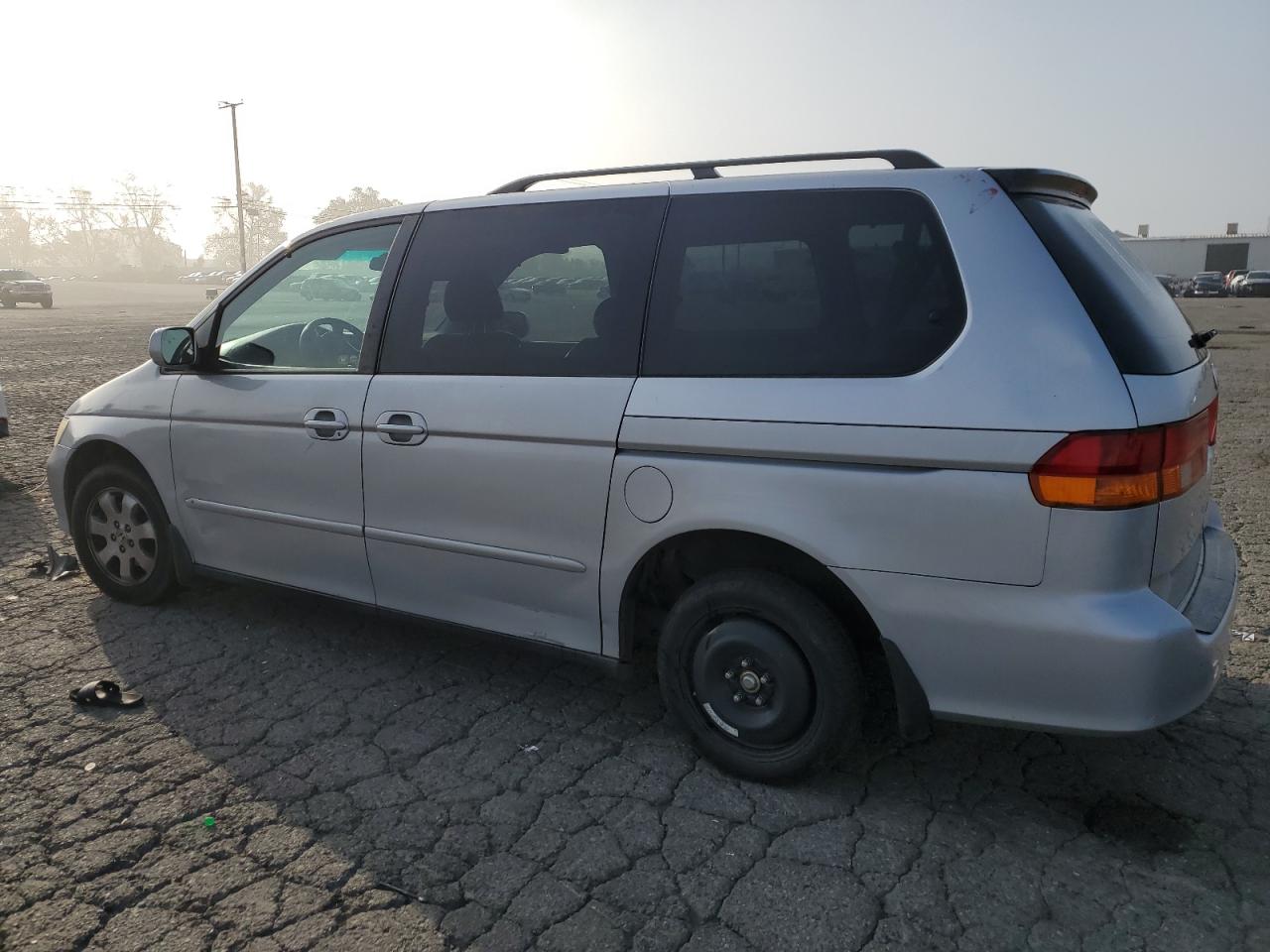 5FNRL18084B065002 2004 Honda Odyssey Exl