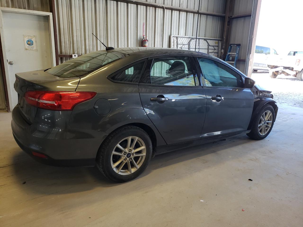 1FADP3F28HL205475 2017 Ford Focus Se