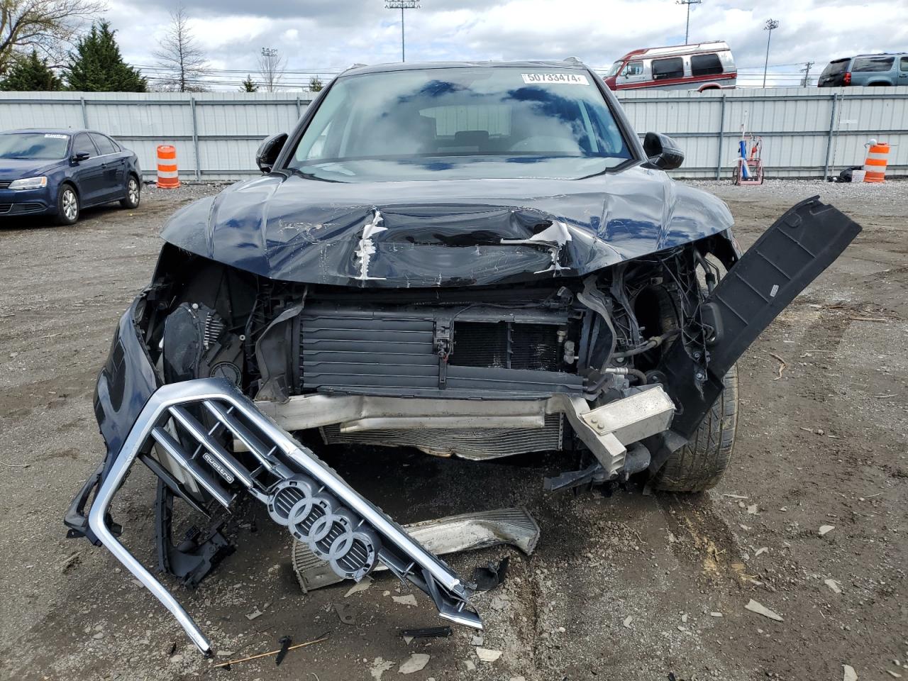 2019 Audi Q5 Premium vin: WA1ANAFYXK2042203