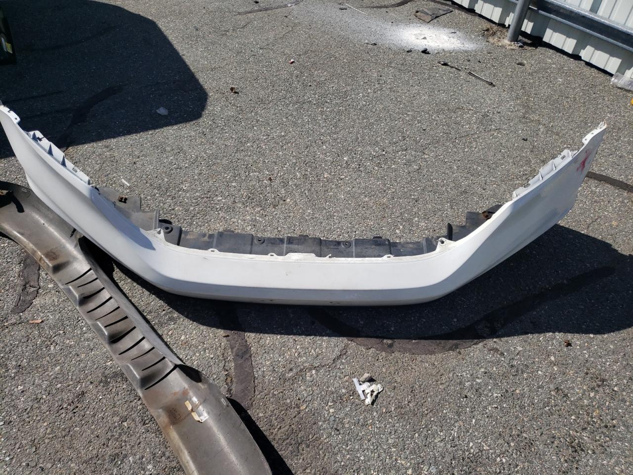 JHLRE4H31AC010408 2010 Honda Cr-V Lx