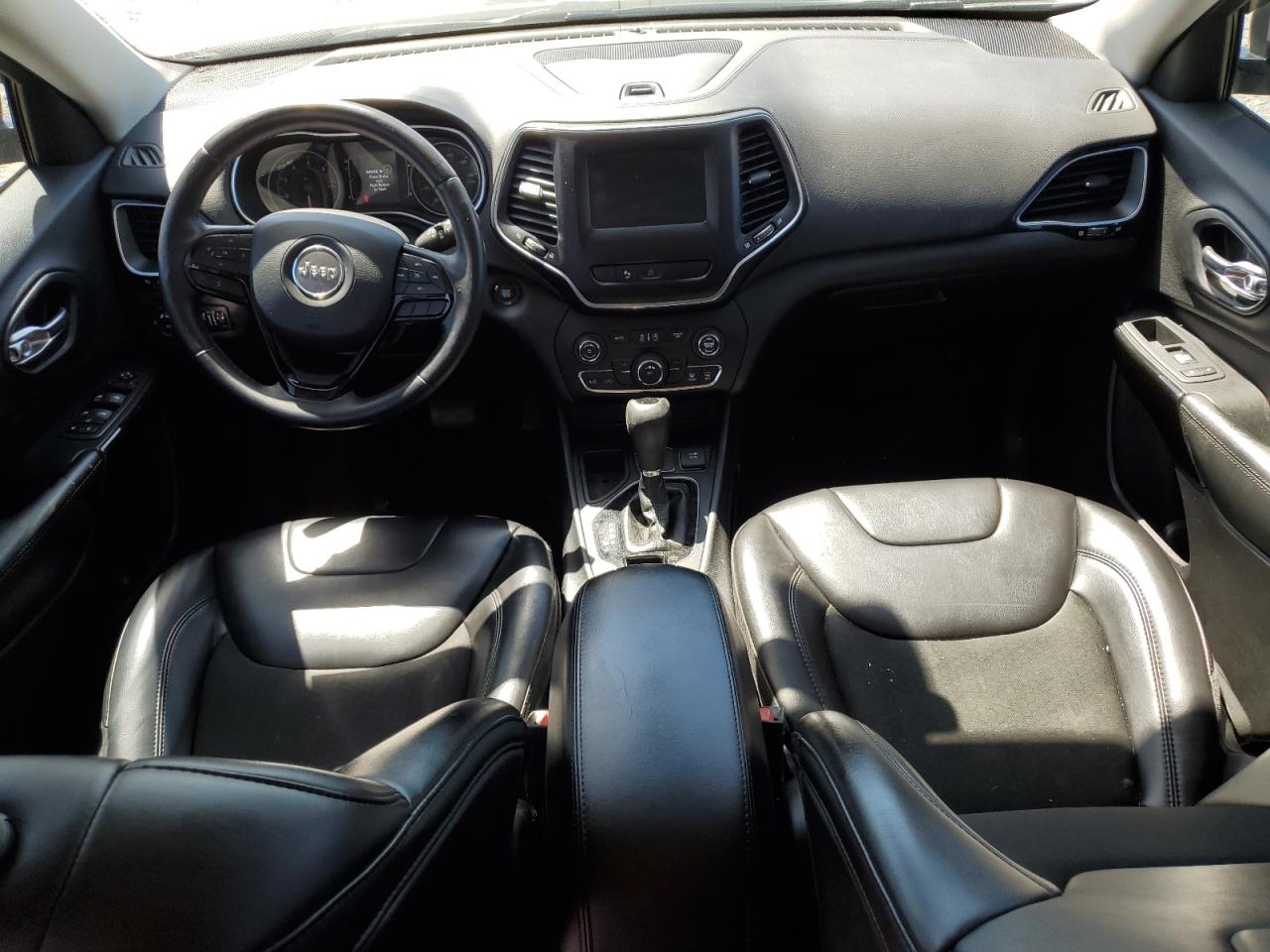 1C4PJLLB6KD455554 2019 Jeep Cherokee Latitude Plus