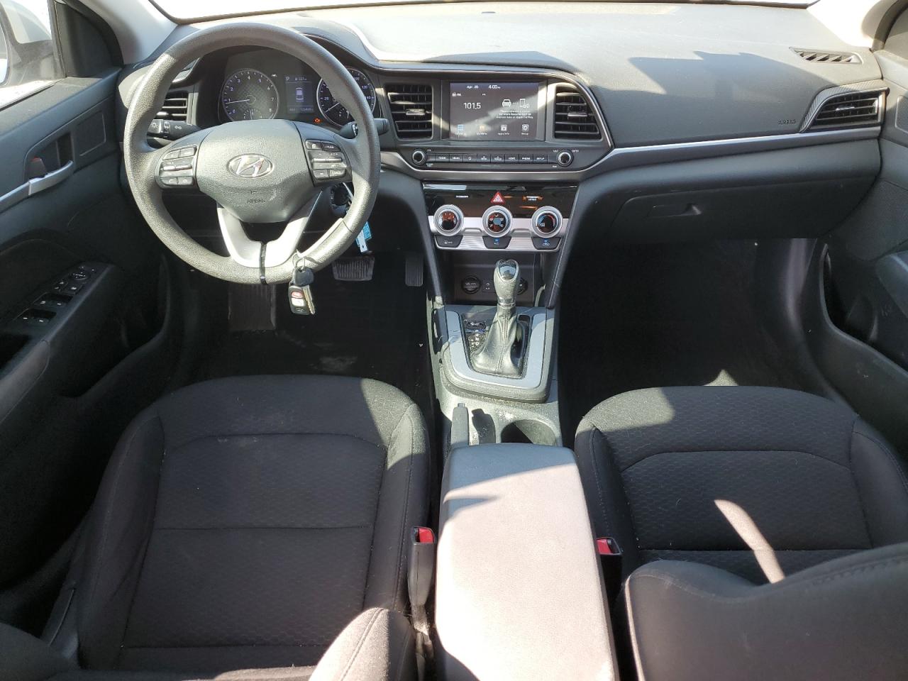 5NPD84LF6KH444913 2019 Hyundai Elantra Sel