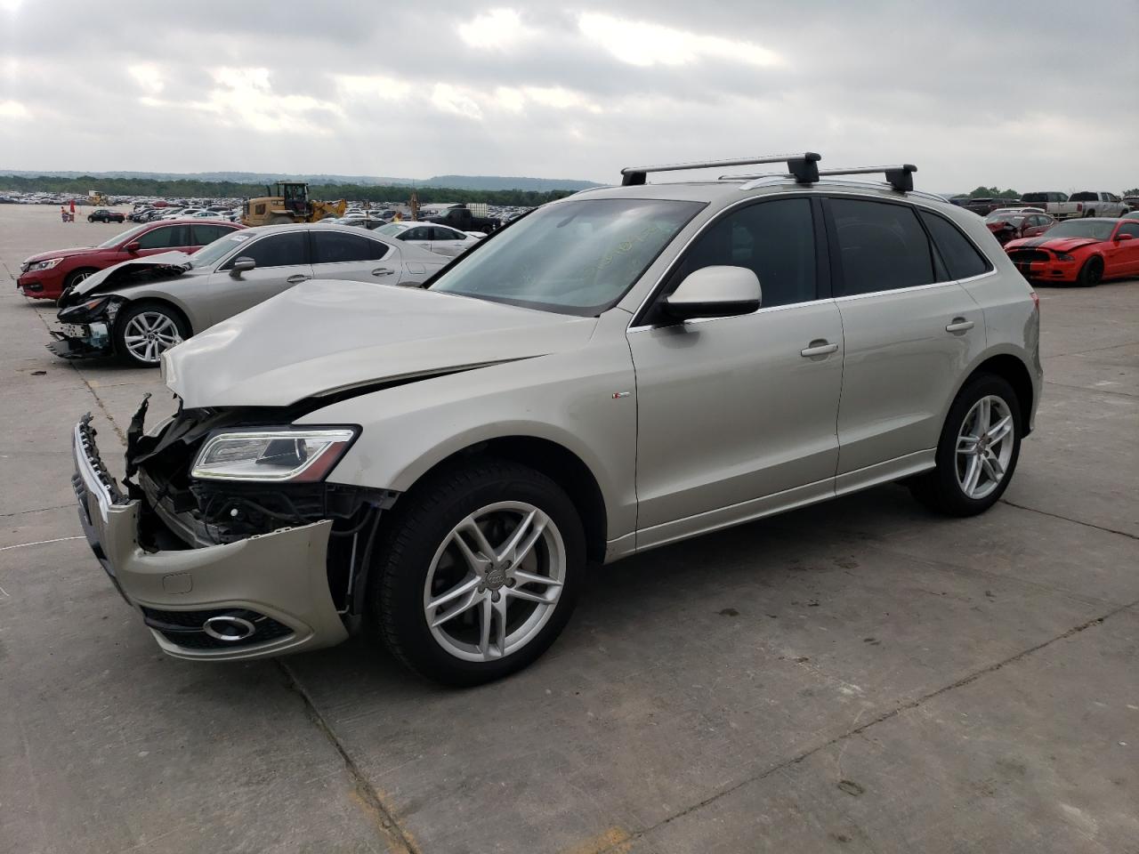 WA1DGAFP1EA043975 2014 Audi Q5 Premium Plus