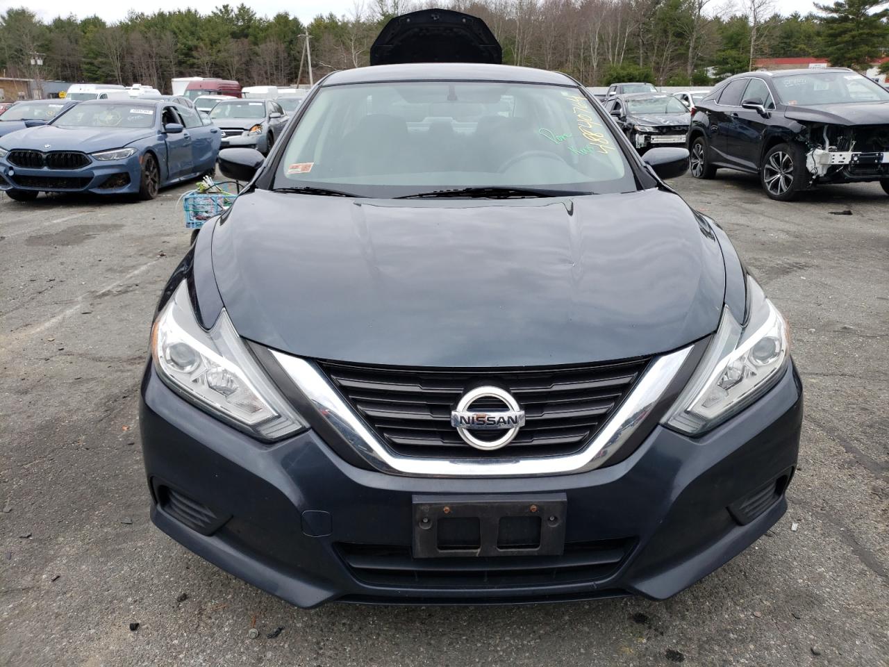 2016 Nissan Altima 2.5 vin: 1N4AL3AP5GN317395