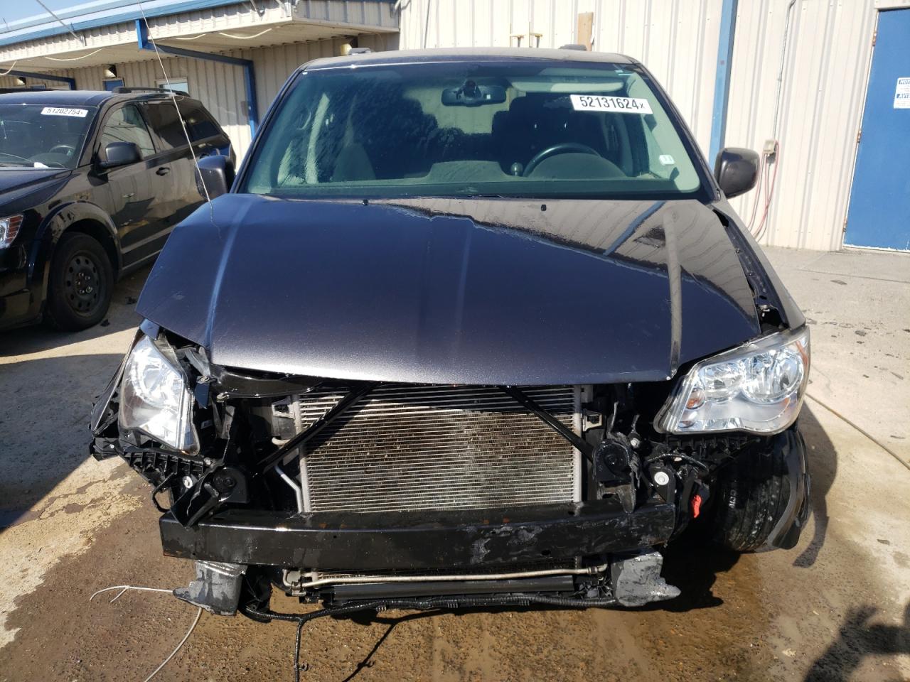 2C4RDGCG3GR356360 2016 Dodge Grand Caravan Sxt