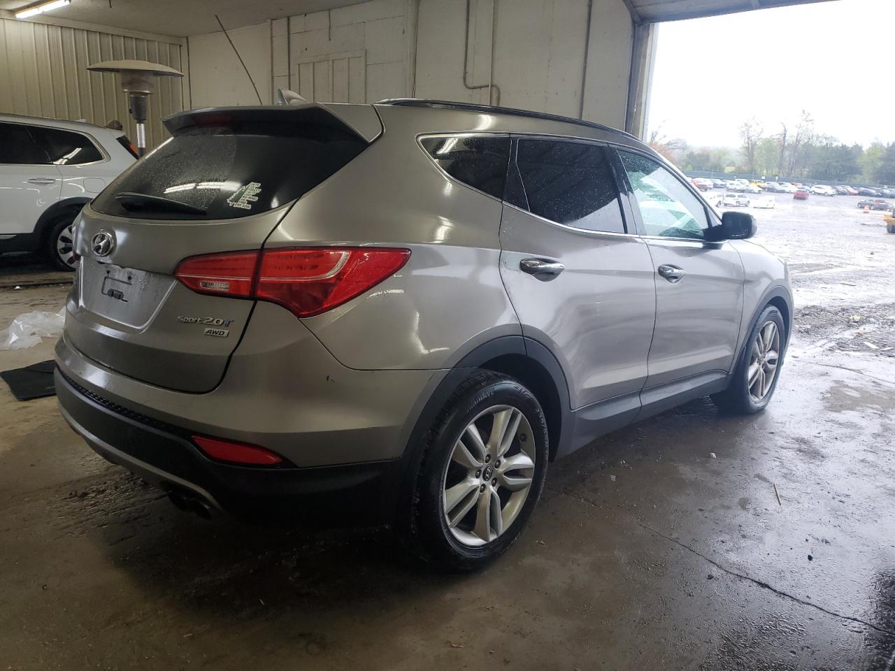 2014 Hyundai Santa Fe Sport vin: 5XYZWDLA6EG187165