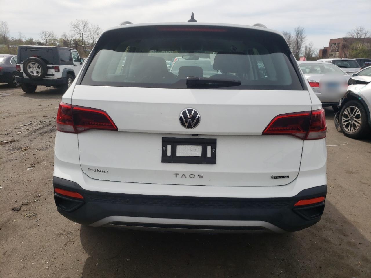 3VVFX7B23PM322931 2023 Volkswagen Taos S