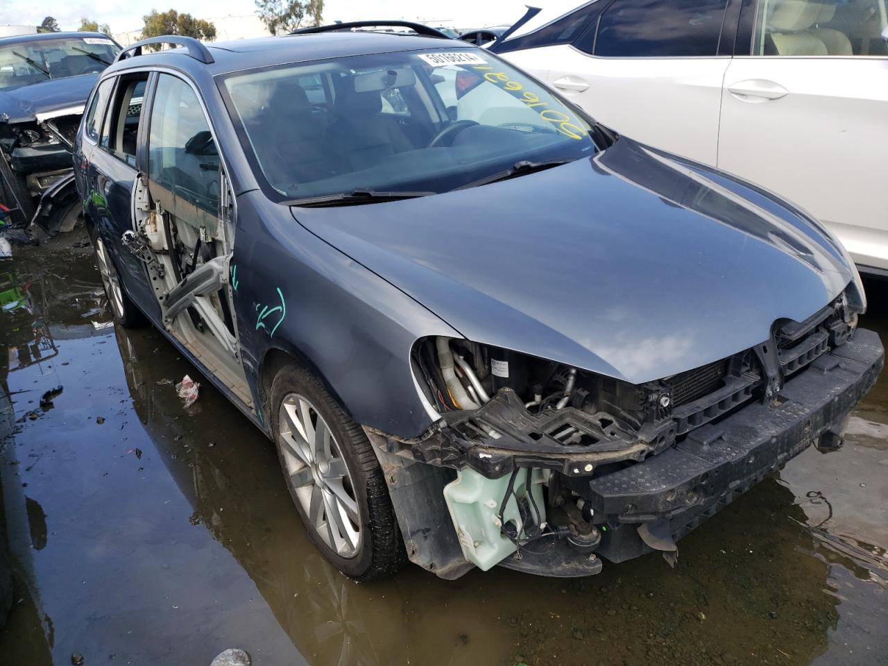 3VWPL7AJ4EM625377 2014 Volkswagen Jetta Tdi