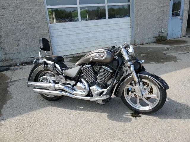 2004 VICTORY MOTORCYCLES KINGPIN CA - 5VPCB16D043004899