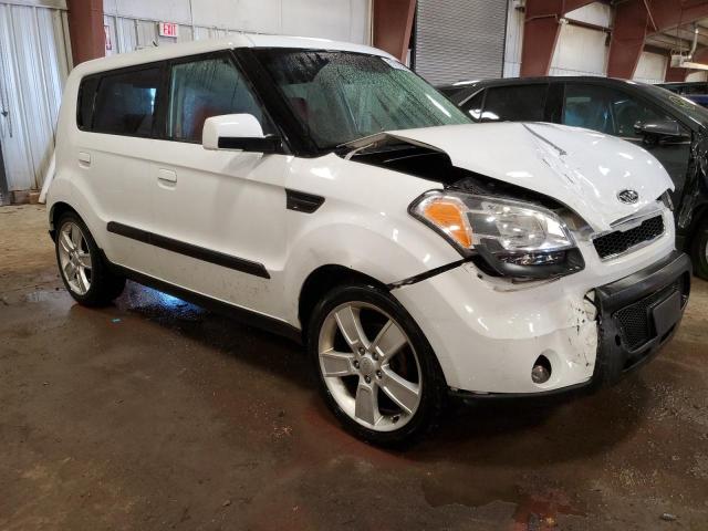 2010 Kia Soul + VIN: KNDJT2A27A7047378 Lot: 51475684